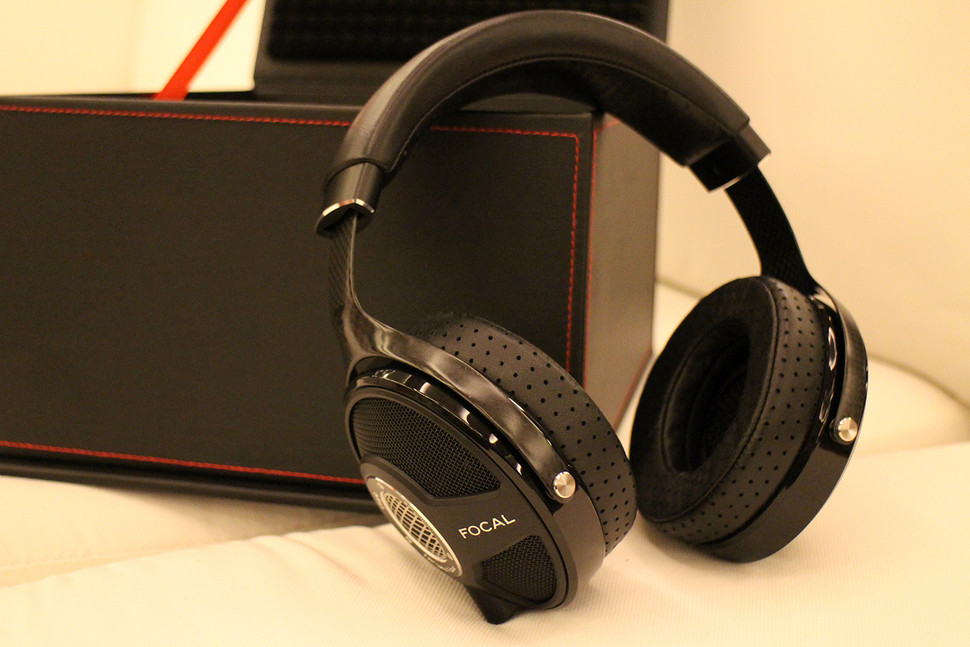 focal-utopia-hands-on-0006-970x647-c