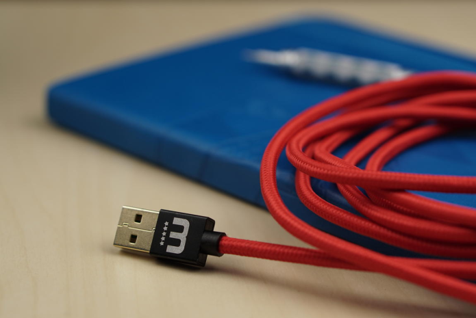 WinnerGear MicFlip 2.0 Reversible Micro USB Cable Review : The Ultimate USB Cable?