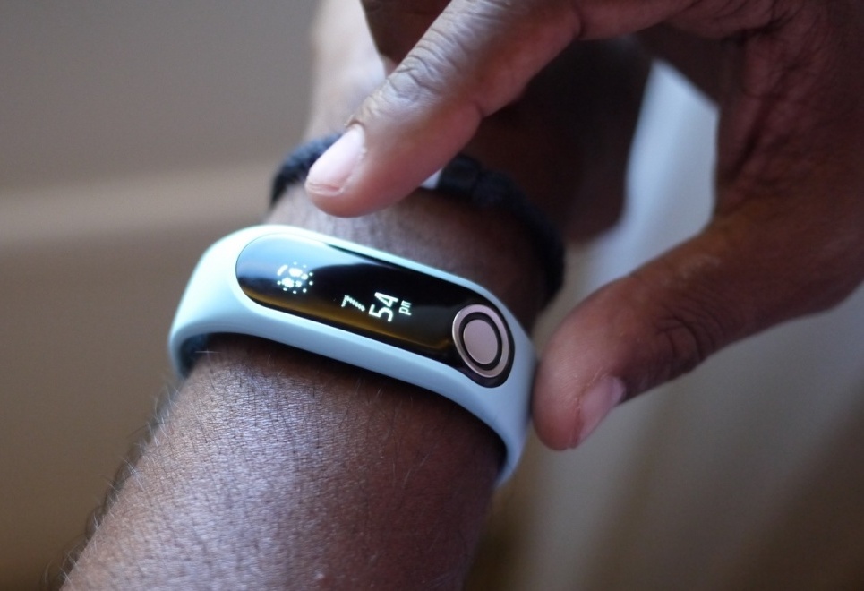 tomtom touch activity tracker