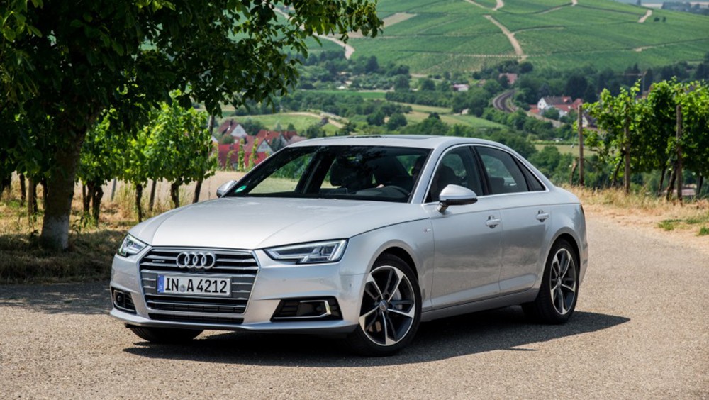 2017 AUDI A4 QUATTRO REVIEW - GearOpen.com