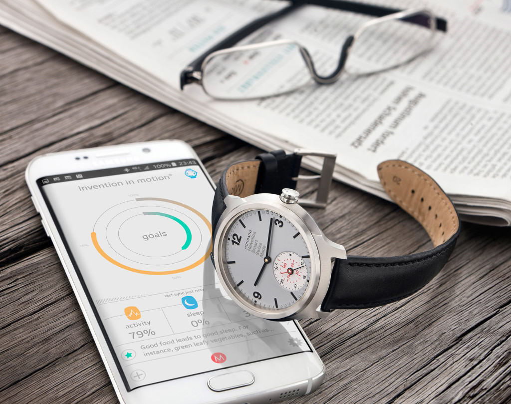 smart analog watch means