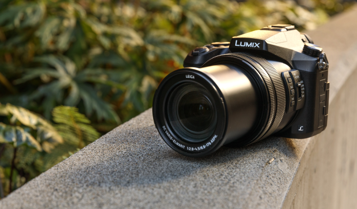 Panasonic Lumix FZ2500 First Impressions Review