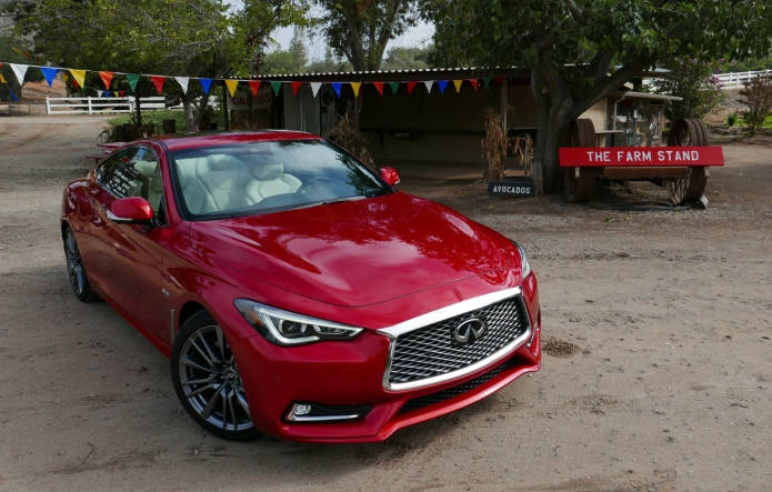 2017 Infiniti Q60 First Drive Review : Seeing Red