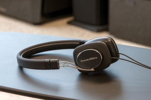 BOWERS & WILKINS P3 SERIES 2 REVIEW
