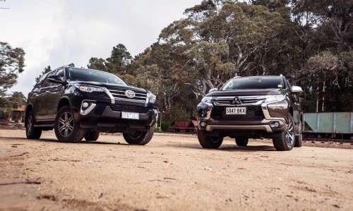 2016 Toyota Fortuner GXL v Mitsubishi Pajero Sport Exceed comparison