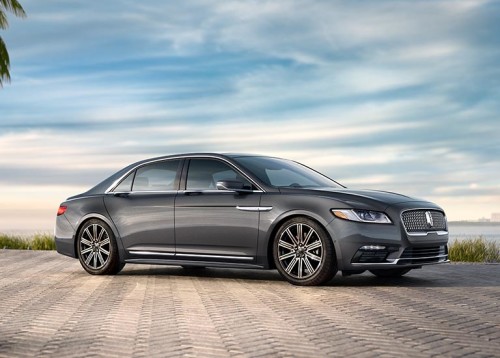 2017 Lincoln Continental First Drive: How to reboot an icon