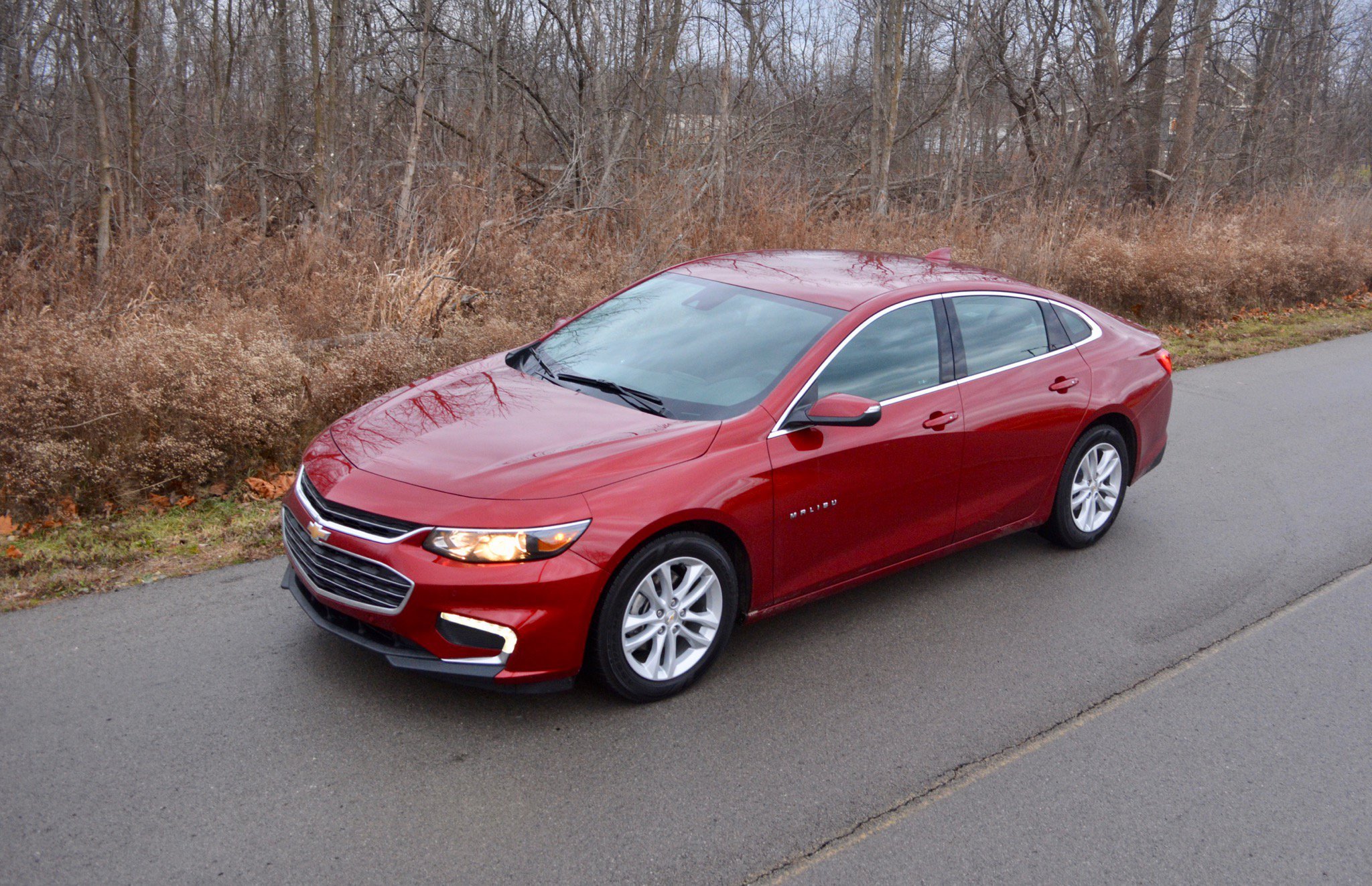 2017 Chevy Malibu Hybrid Review - GearOpen.com