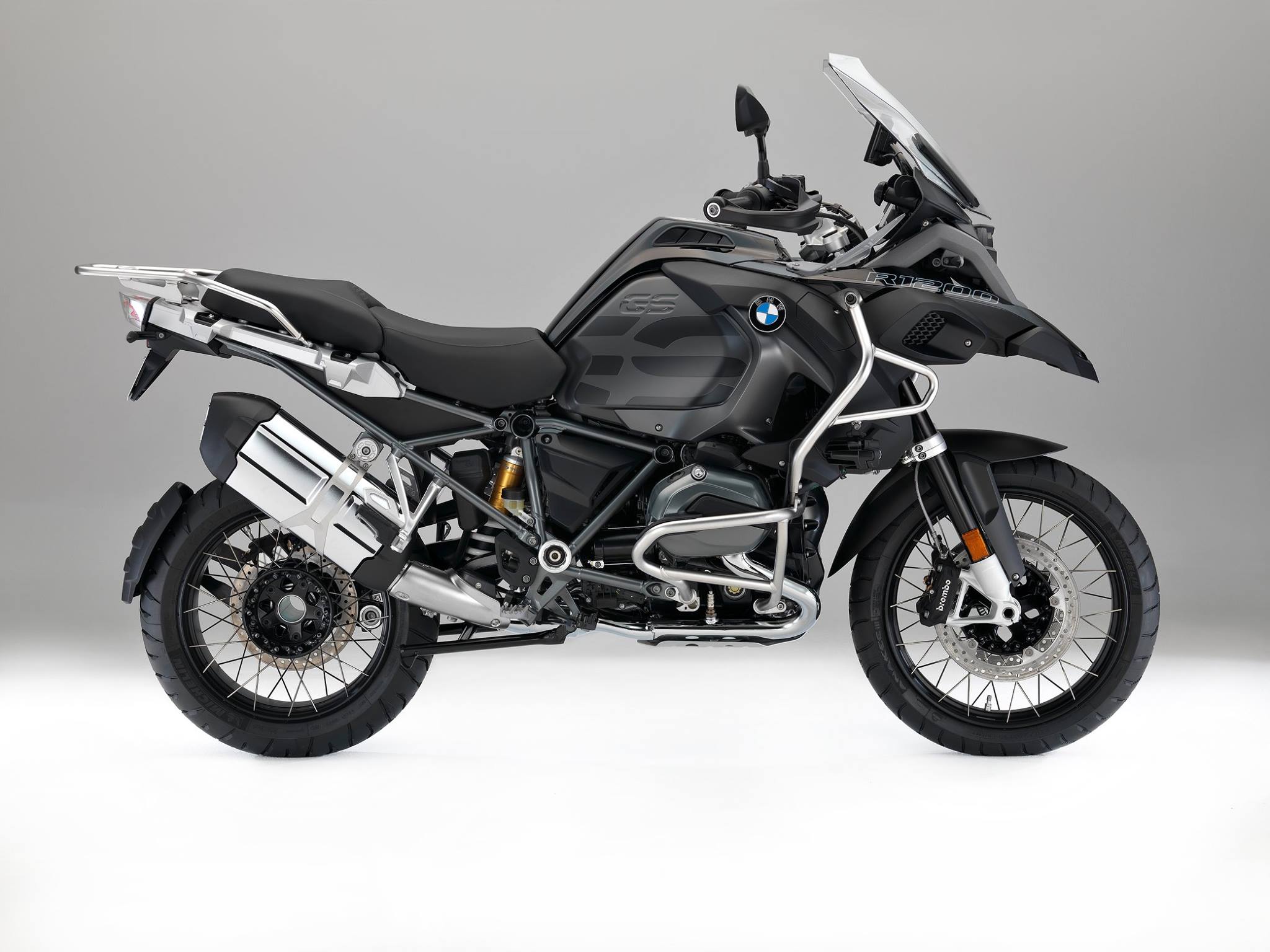 2016 – 2017 BMW R 1200 GS / R 1200 GS Adventure Review