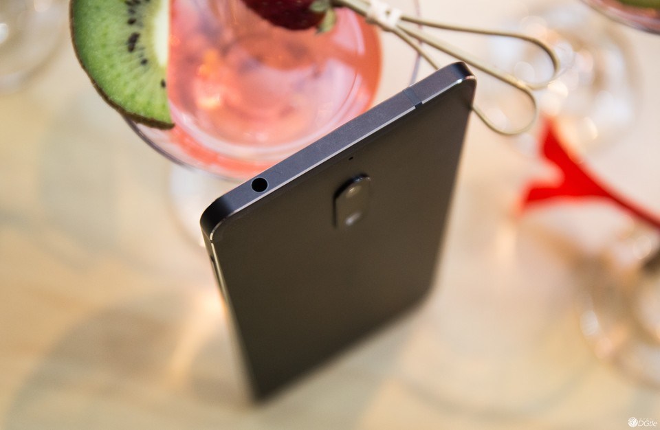 Nokia 6 vs Xiaomi MI5 Smartphone Comparisons Review