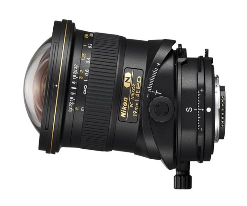 Nikon PC Nikkor 19mm f/4 E ED Tilt Shift Lens Review