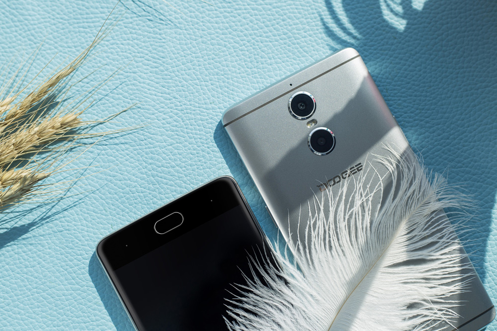 Doogee Shoot 1 Review : Chinese smartphone with two cameras