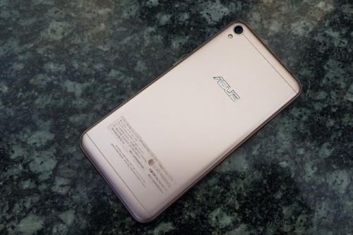 ASUS Zenfone Live Hands-on Initial Review : Phone For The Livestream Generation