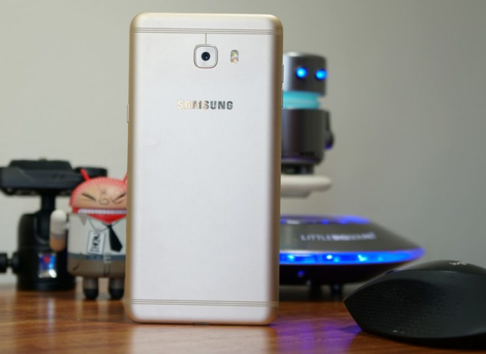 Samsung Galaxy C9 Pro Review: Sayonara, A9 Pro?