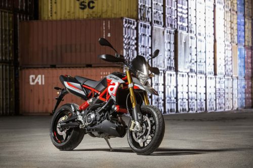 2017 Aprilia Dorsoduro 900 Review