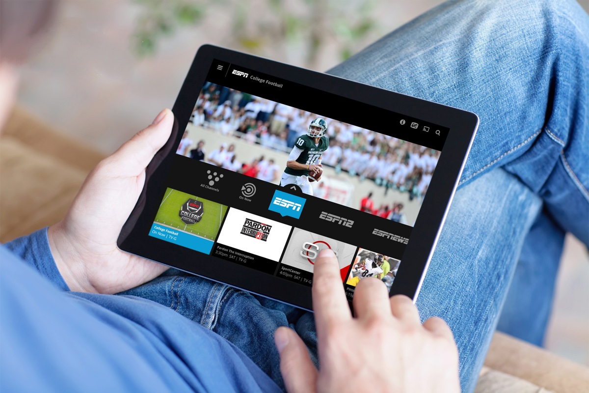 Toms guide. Sling TV
