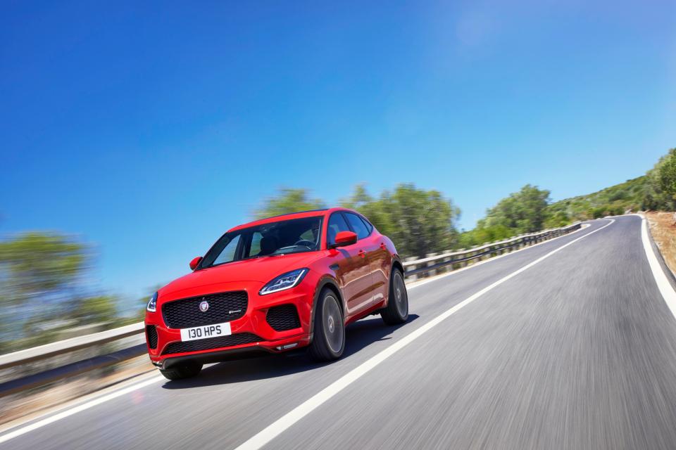 jag_epace_18my_firstedition_onroaddynamic_130717_01