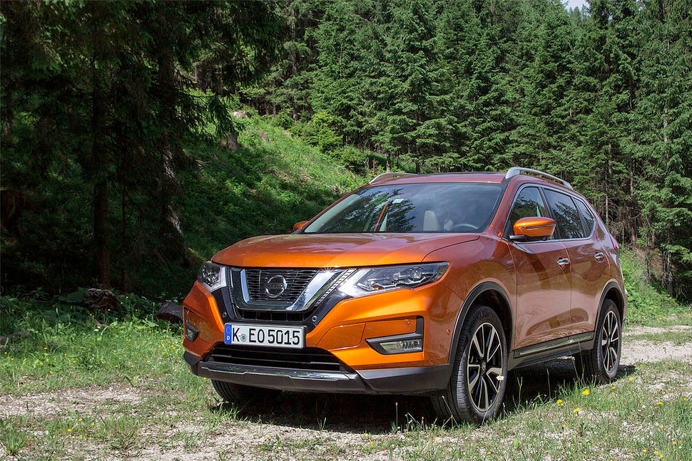 141720-cars-review-nissan-xtrail-image1-7ekam6fgqw