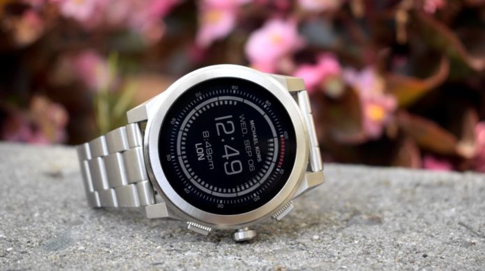 Michael Kors Access Grayson review : A more mature smartwatch, in more ways than one