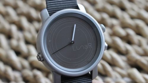 LunaR is a hybrid smartwatch that’s powered by the sun