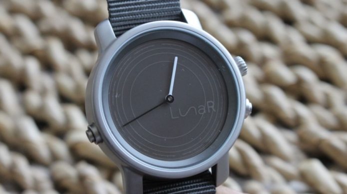 LunaR is a hybrid smartwatch that's powered by the sun
