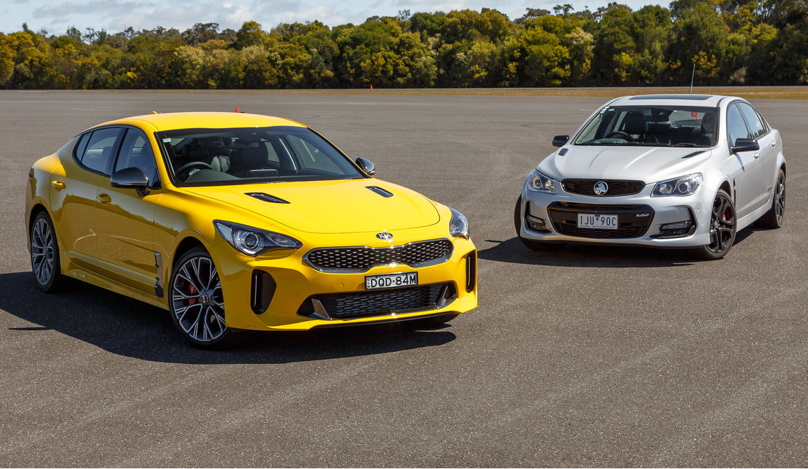 2018 Kia Stinger 330Si v Holden Commodore SS-V Redline comparison