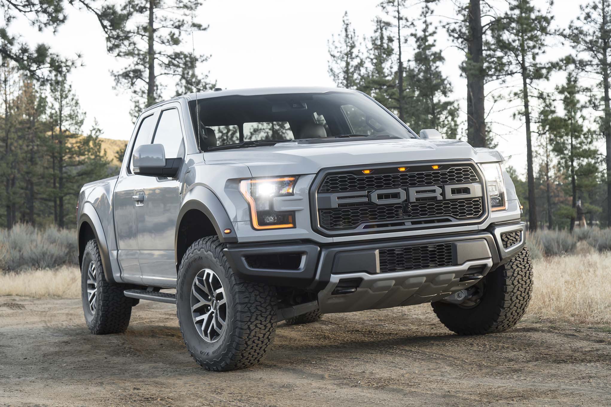 2017 Ford F-150 Raptor SuperCab Review: Really trucking good | GearOpen