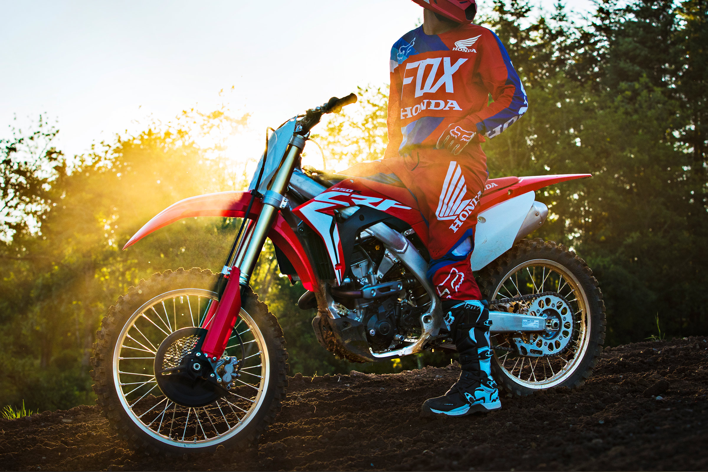 2018 Honda Crf250r First Ride Review 8339