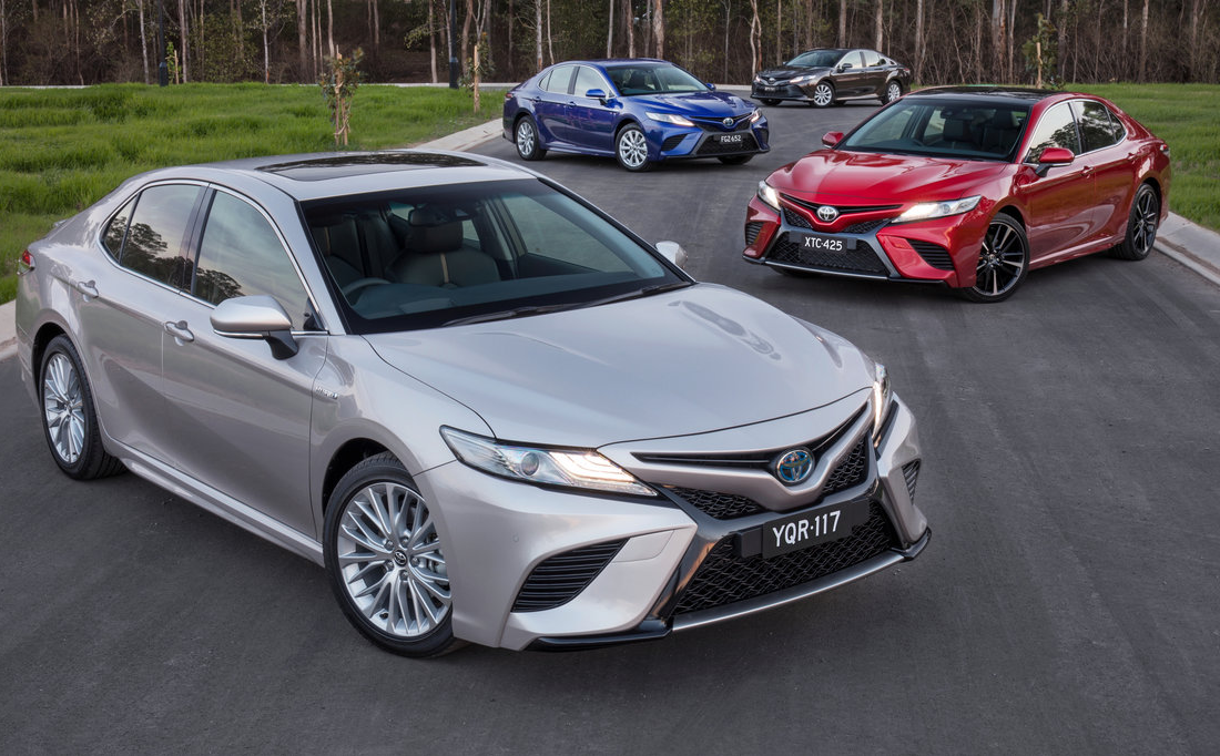 2018 Toyota Camry pricing and specs