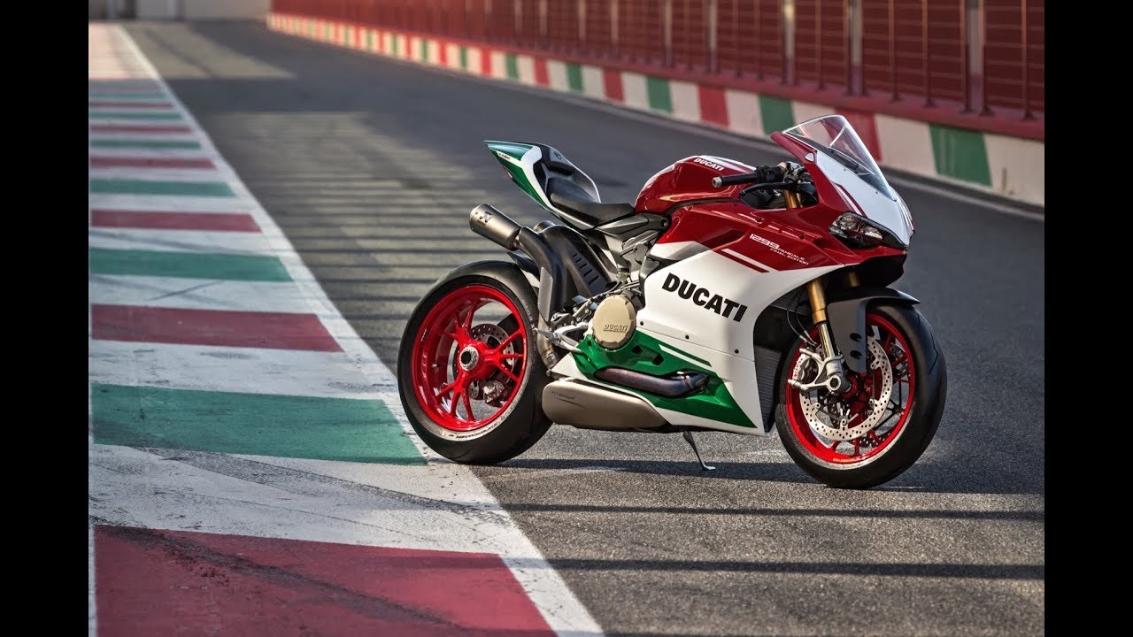 2018 Ducati Panigale V4 First Ride Review: 10 Things You Need To Kno