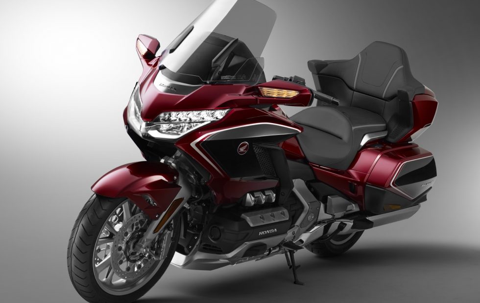 2018 Honda Gold Wing Tour Review : An impressive update to Honda’s flagship motorcycle