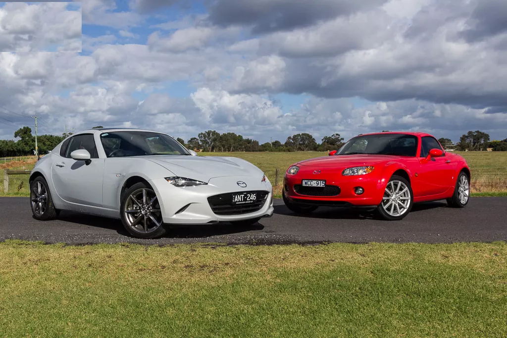 Mazda MX-5 Roadster Coupe & MX-5 Retractable Fastback Comparison