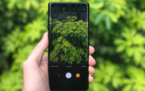 Best Compact Smartphones For Photography 2018