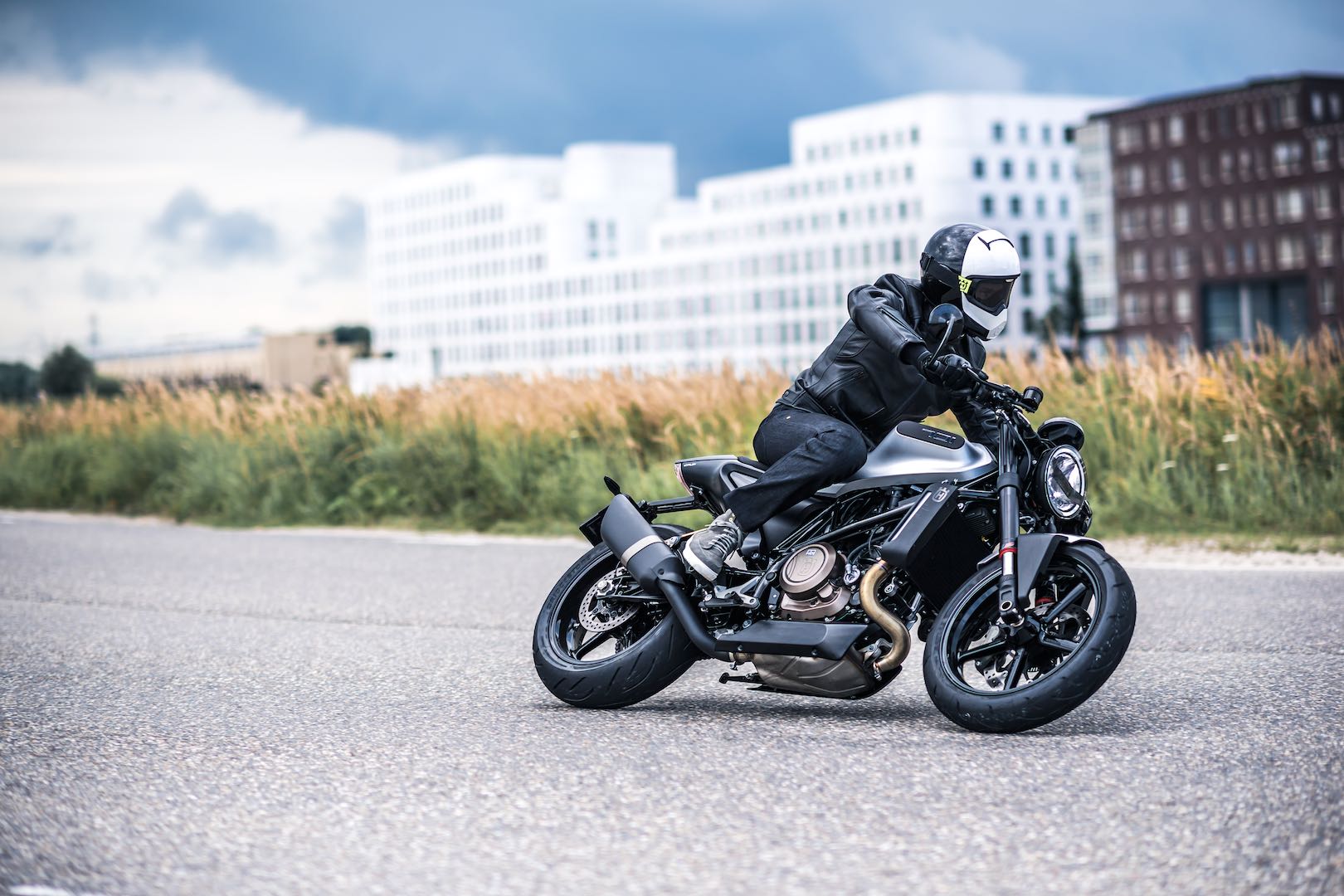 2018 Husqvarna Vitpilen 701 First Ride Review