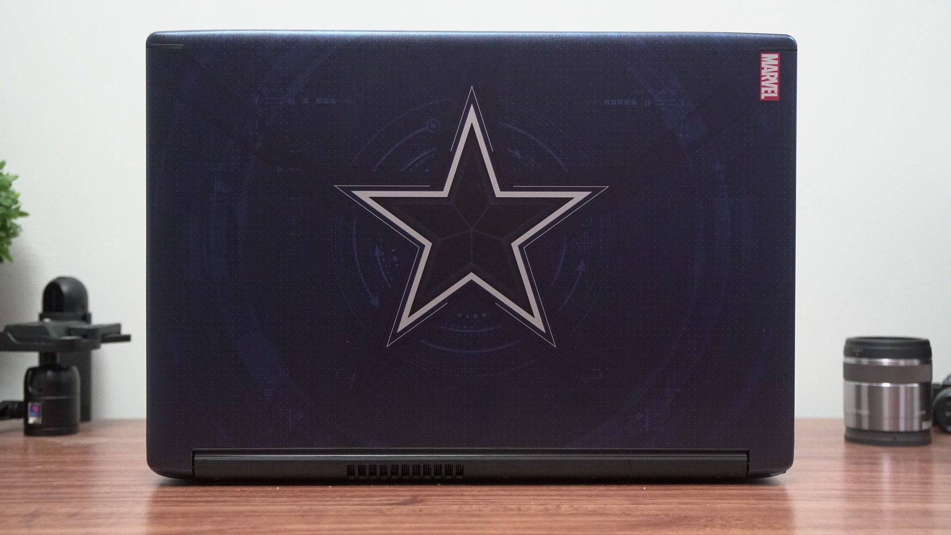 Acer Aspire 6 Captain America Edition Unboxing, Initial Impressions: A Patriotic Mobile Companion To Conquer All Tasks
