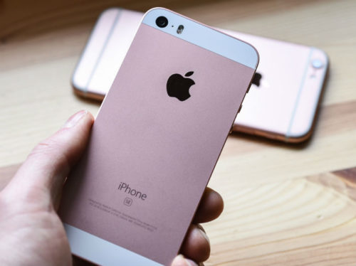 5 Reasons to Wait for the iPhone SE 2 & 4 Reasons Not To