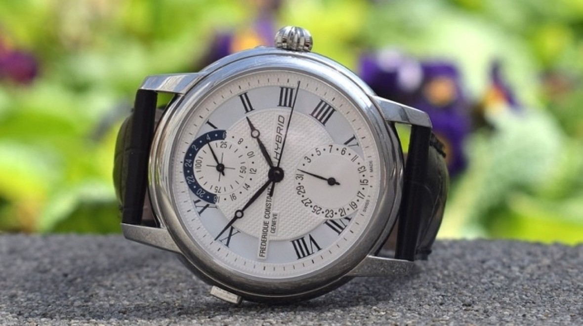 hybrid watch with notifications