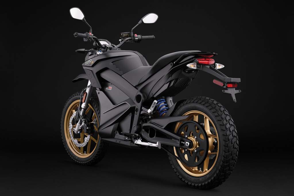 2018 Zero DSR First Ride Review