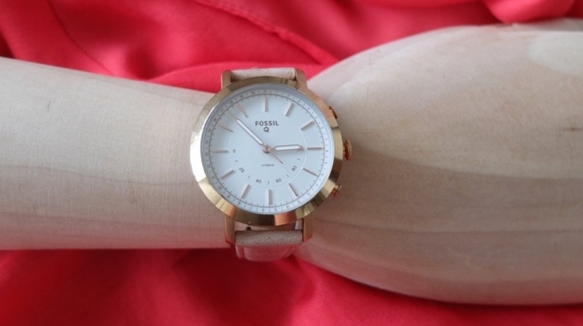 fossil hybrid watches for women