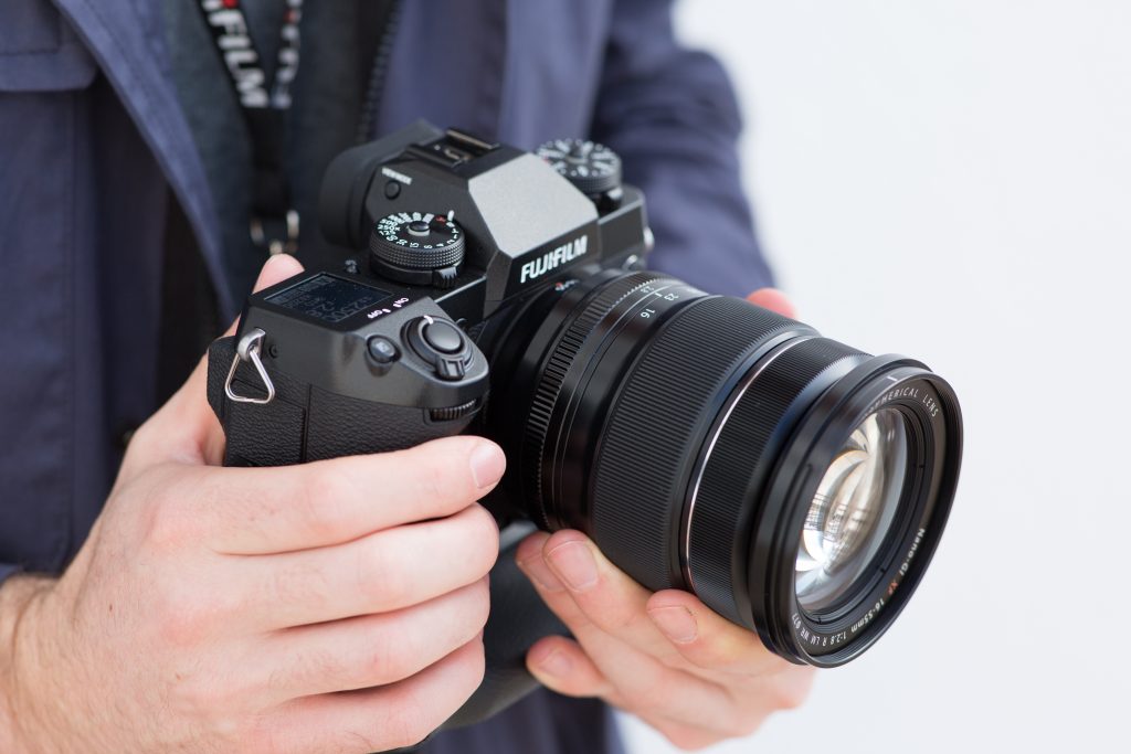 Fuji X-H1 Image Quality Comparison vs Fuji X-T2, Nikon D500, Olympus E-M1 II, Panasonic GH5, and Sony A7 III