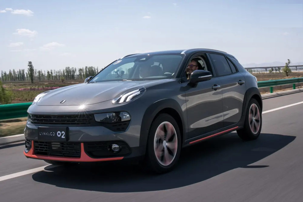 Link co автомобиль. Lynk & co. Lynk & co 02 PHEV. Lynk & co 02 1.5t Pro. Lynkco 09.