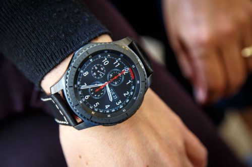 5 Reasons to Wait for the Samsung Gear S4 & 2 Reasons Not To