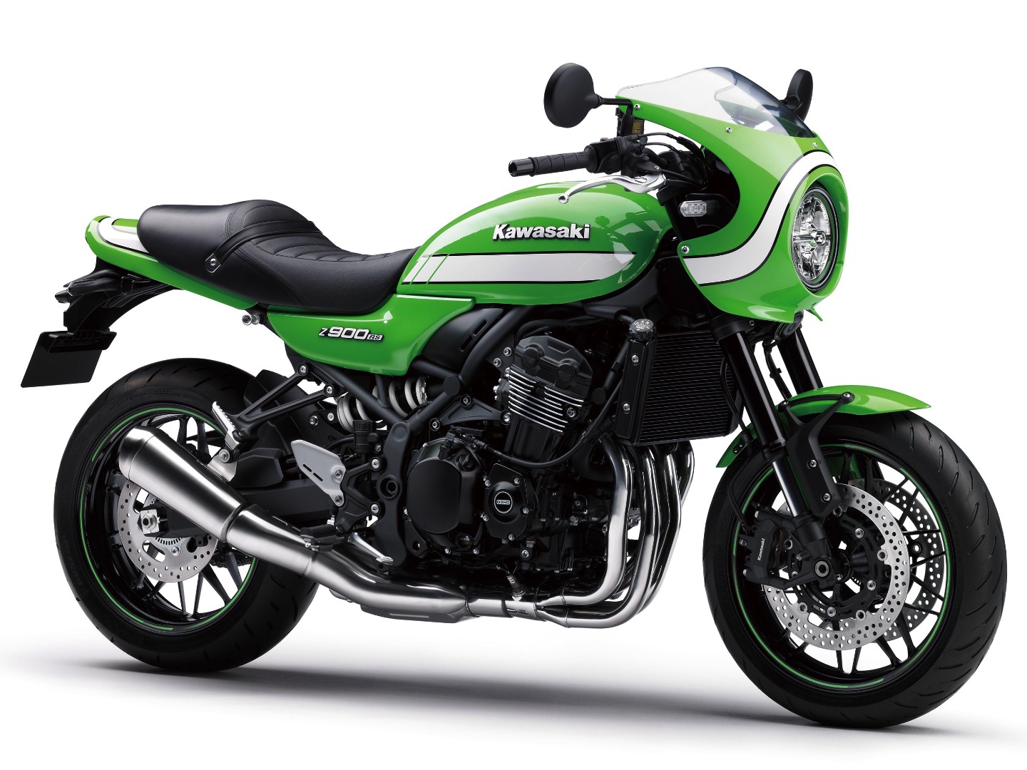 2018 Kawasaki Z900RS Cafe Review : Decidedly retro yet fully modern
