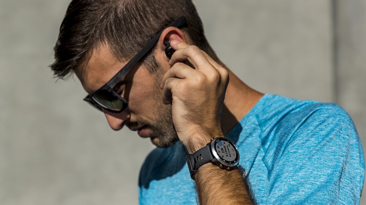what is the best garmin watch for triathlon