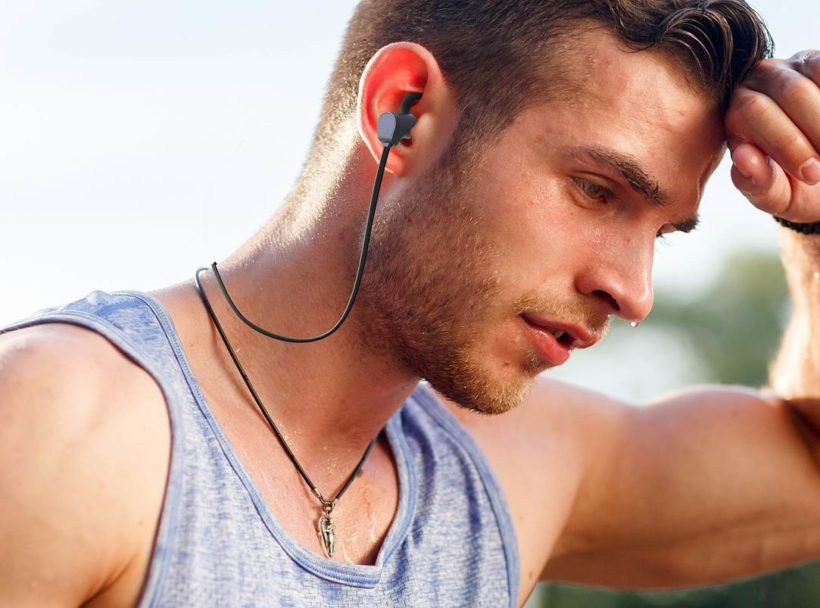 Top 20 Best Workout Headphones for Running, Sports and Fitness