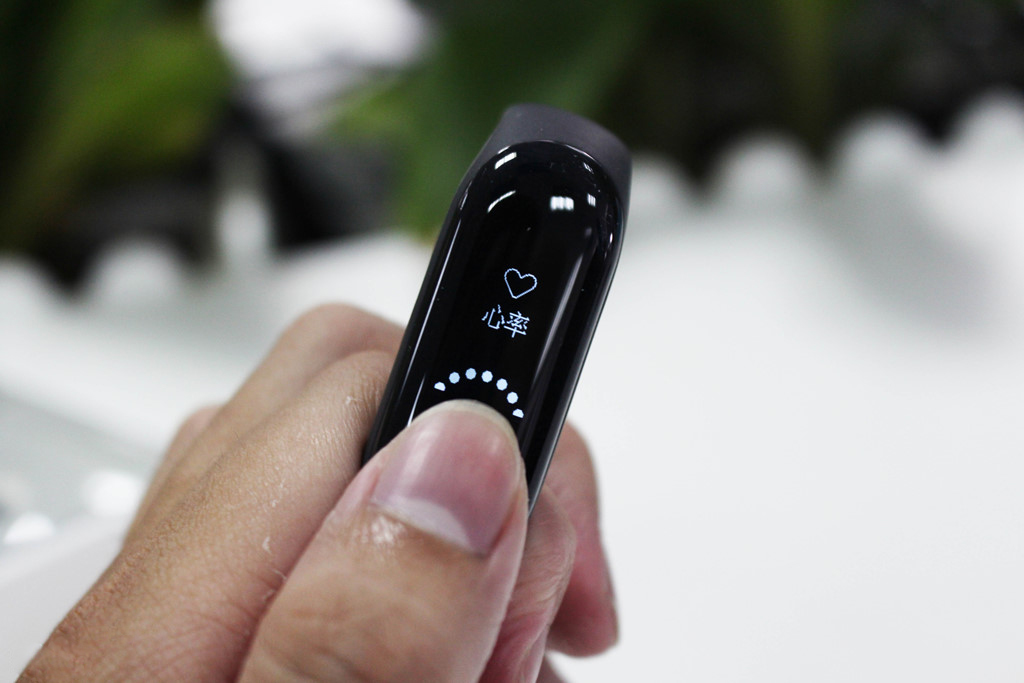 Xiaomi Mi Band 3 Review: How It Is Better Then Mi Band 2, let’s Take A Look