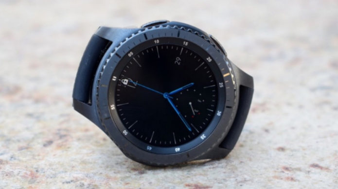 Charged Up: The Galaxy Watch feels underwhelming next to the Apple Watch