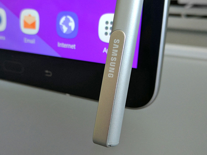 Samsung is stepping up with tablets, so where’s Google?