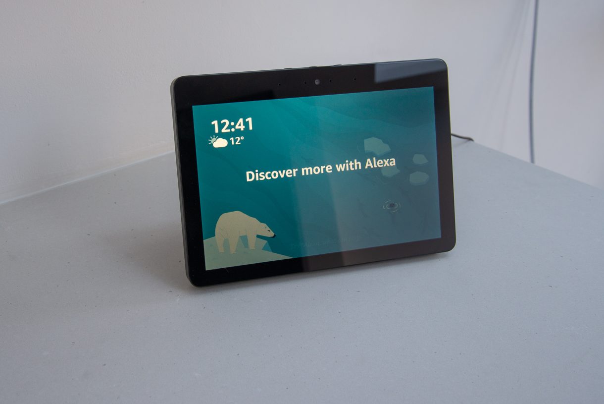 Amazon Echo Show (2nd Gen) Review