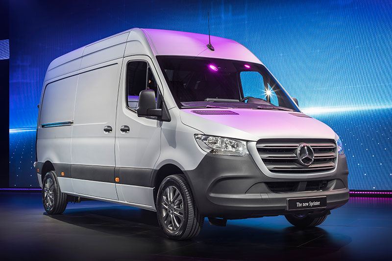 Is The 2019 Mercedes Sprinter Big Enough?  Find Out Now! - yj053o6