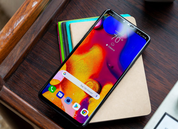 LG V40 ThinQ review: The V stands for Victory (and Very expensive)